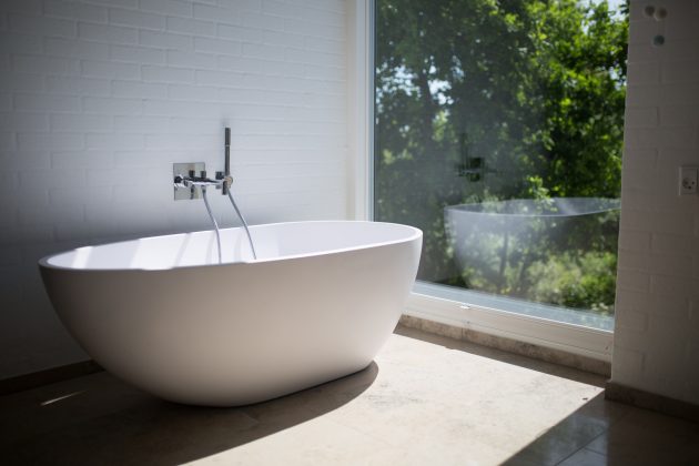 Why You Don't Have To Spend A Fortune On Bathroom Refurbs Anymore