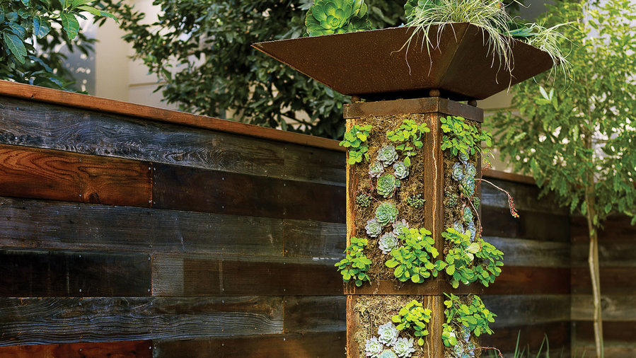 15 Awesome DIY Projects For Small Gardens