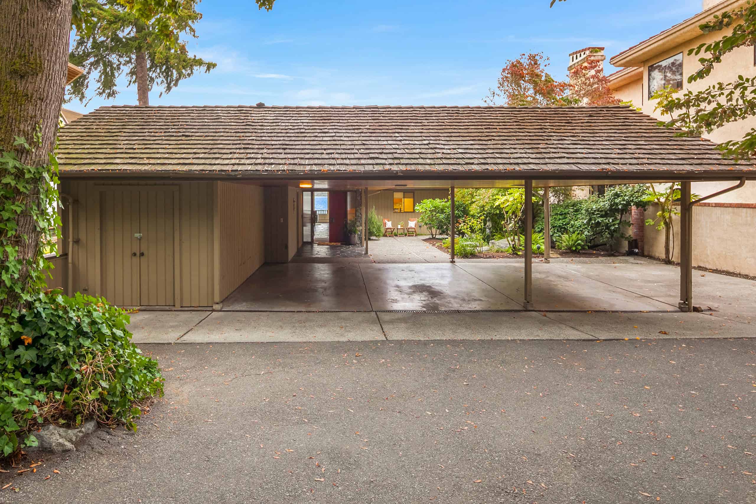 15 Impressive Mid Century Modern Garage Designs For Your 