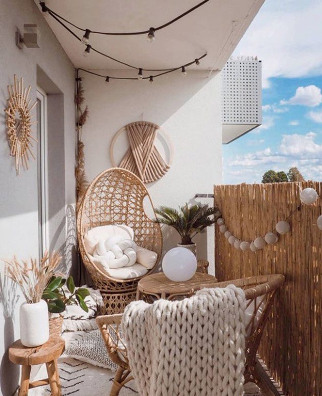 A Bohemian Decor on Your Balcony