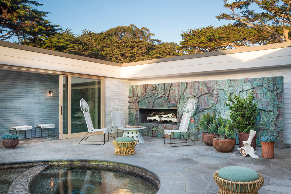20 Dazzling Mid-Century Modern Patio Ideas You Won't Be Able To Resist