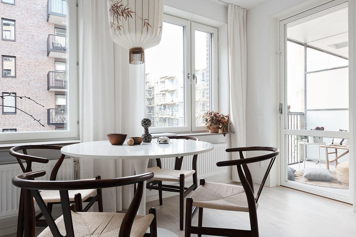 Wonderful Apartment with an Air of Japanese Minimalism Wonderful Apartment with an Air of Japanese Minimalism