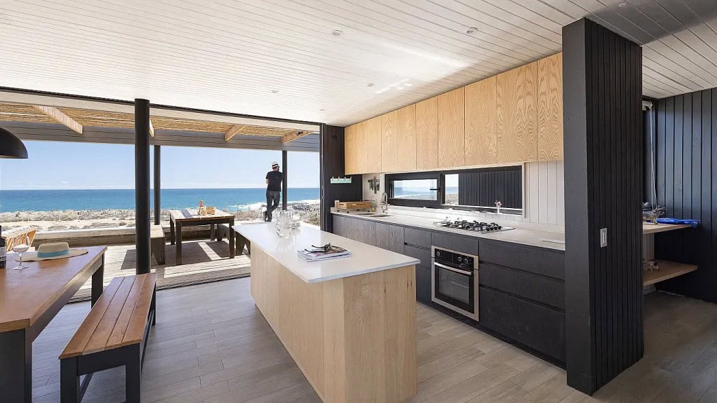 Amazing Chilean Villa Facing the Pacific Amazing Chilean Villa Facing the Pacific