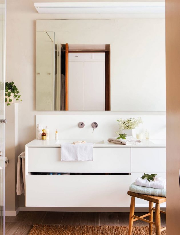 10 Practical and Modern Bathrooms You'll Love in an Instance (Part II)