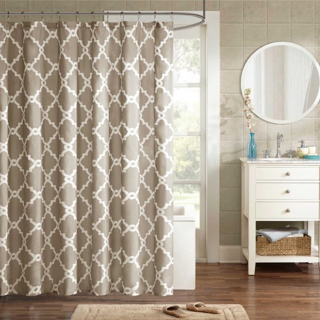 Decoration Ideas for a Family Bathroom