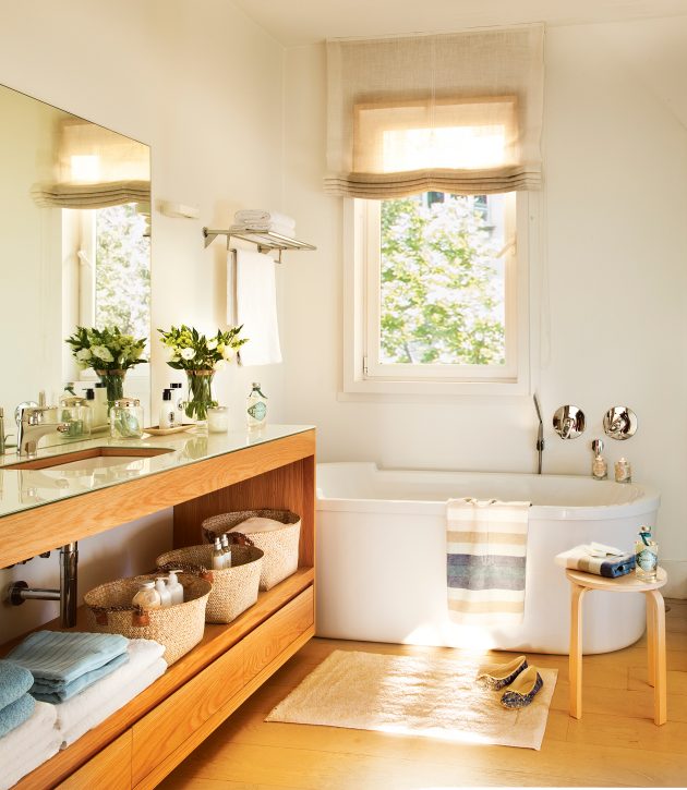 10 Practical and Modern Bathrooms You'll Love in an Instance (Part I)