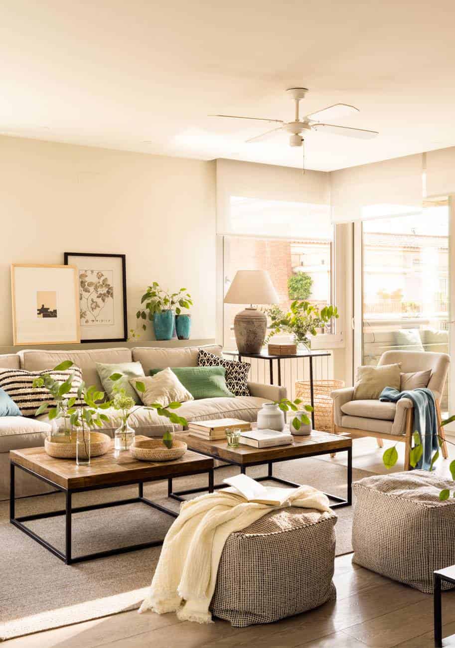 4. A CONTEMPORARY DESIGN IN BLACK METAL 4. A CONTEMPORARY DESIGN IN BLACK METAL