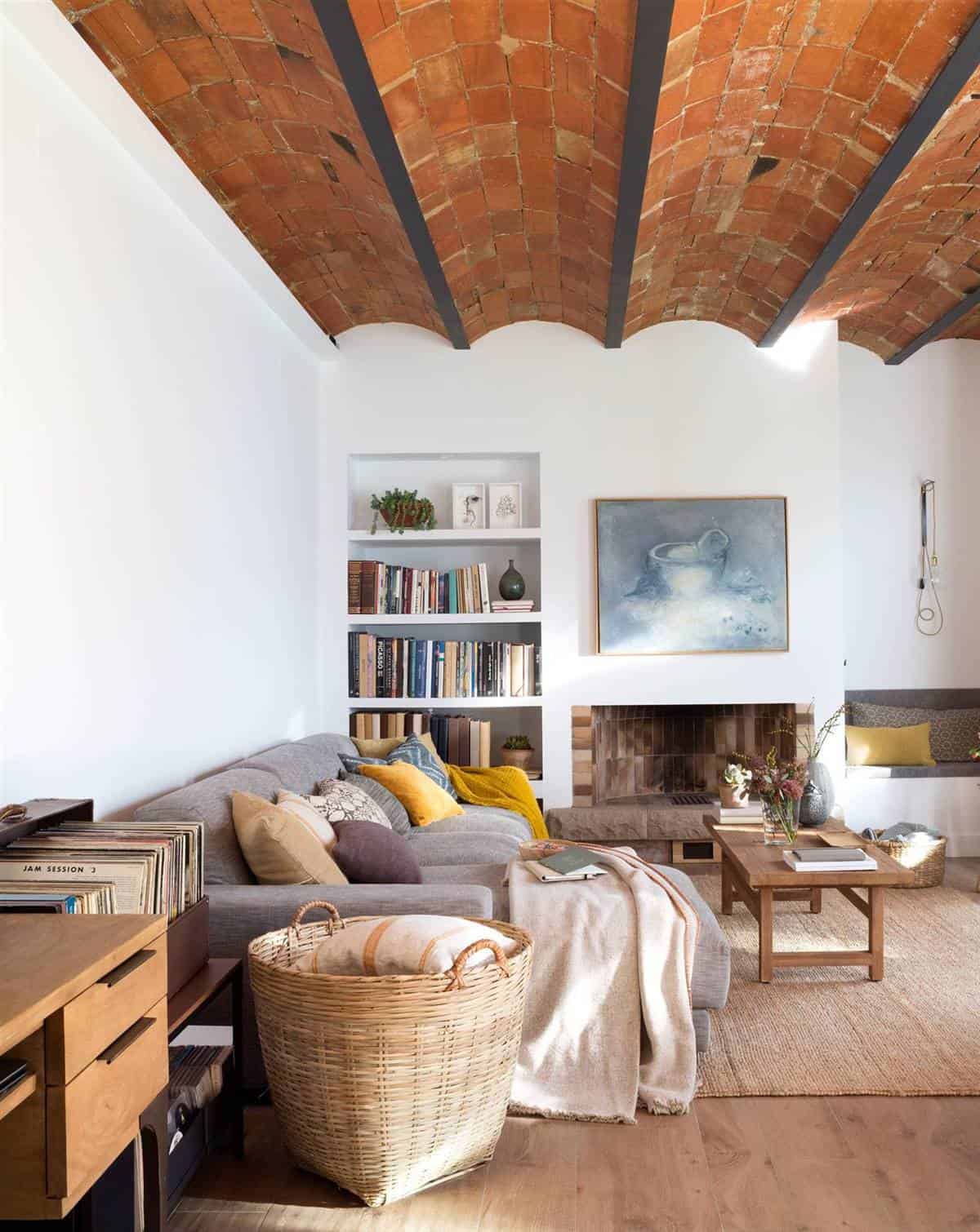 6 Ideas to Decorate Your Open Shelves 6 Ideas to Decorate Your Open Shelves