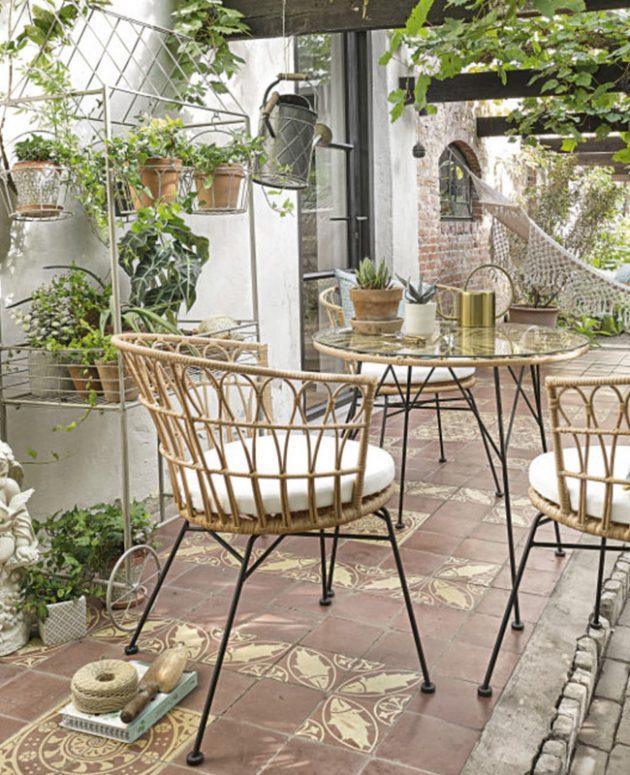 6 Pretty Rattan Armchairs for the Garden
