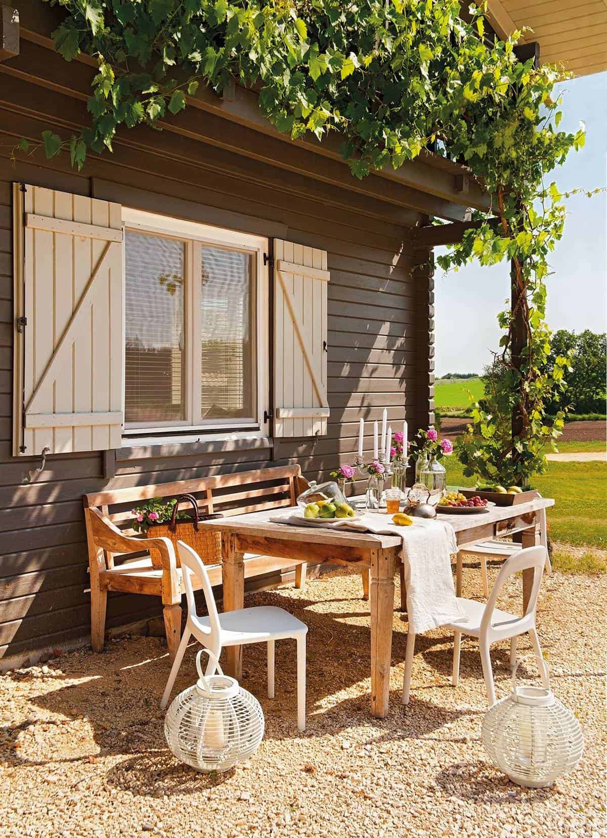 How to Go From a Bland Country House to a Magazine House How to Go From a Bland Country House to a Magazine House