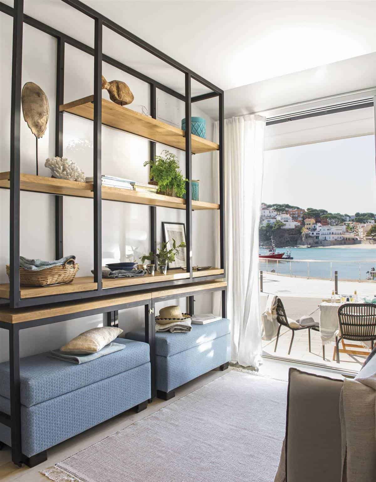 6. A LITTLE HOUSE WITH FOUR FLOORS OF LESS THAN 50 M2 ON THE BEACH 6. A LITTLE HOUSE WITH FOUR FLOORS OF LESS THAN 50 M2 ON THE BEACH