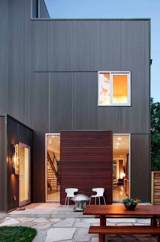 Sandwich Tiles - Advantages and Disadvantages Sandwich Tiles - Advantages and Disadvantages