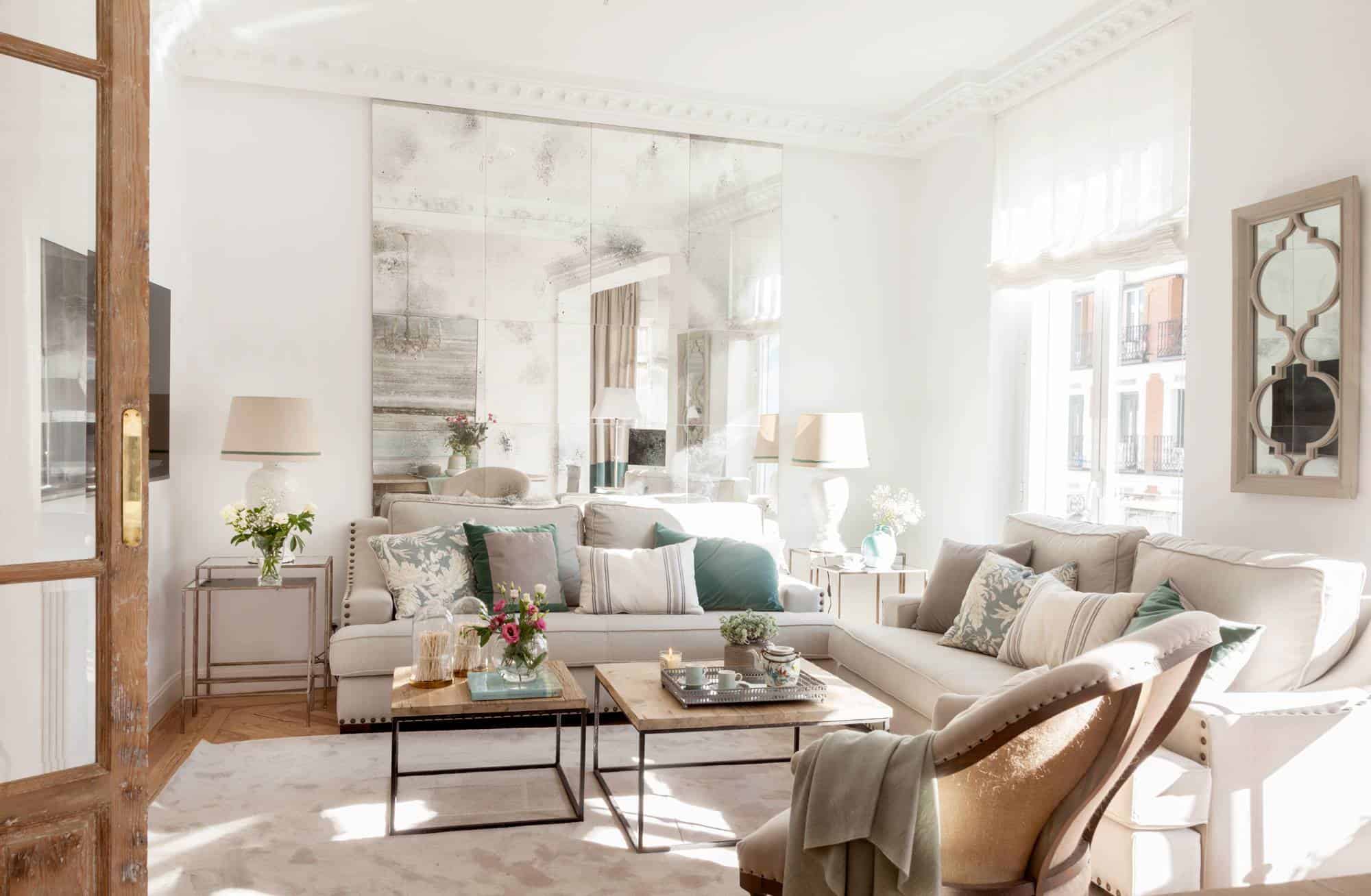 7. TABLES GUARDING THE SOFA 7. TABLES GUARDING THE SOFA