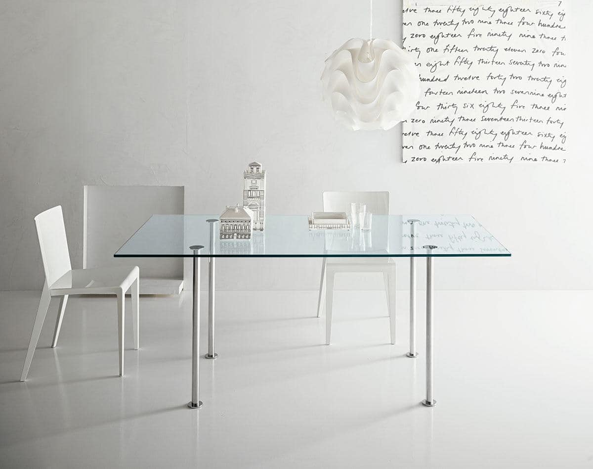 Models and Photos of Glass Tables Models and Photos of Glass Tables