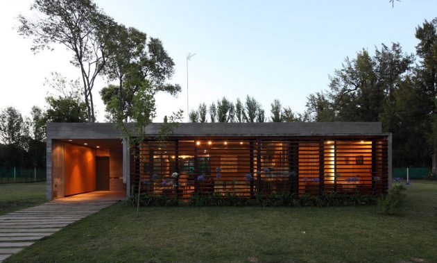 BA House by BAK Arquitectos in Udaondo, Argentina