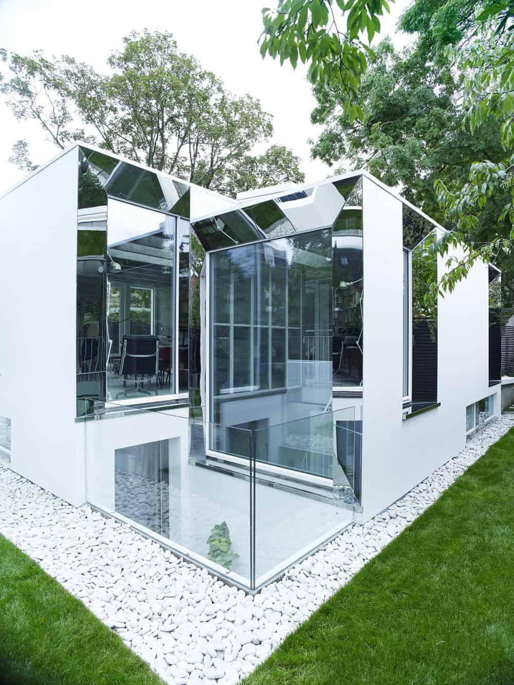 Covert House by DSDHA in London, United Kingdom Covert House by DSDHA in London, United Kingdom