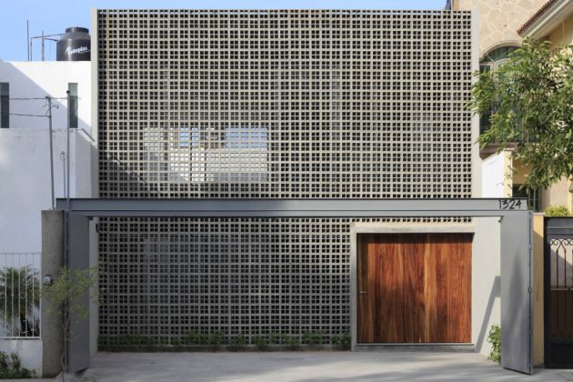 House in Jalisco by Alfonso Farias Iglesias in Zapopan, Mexico