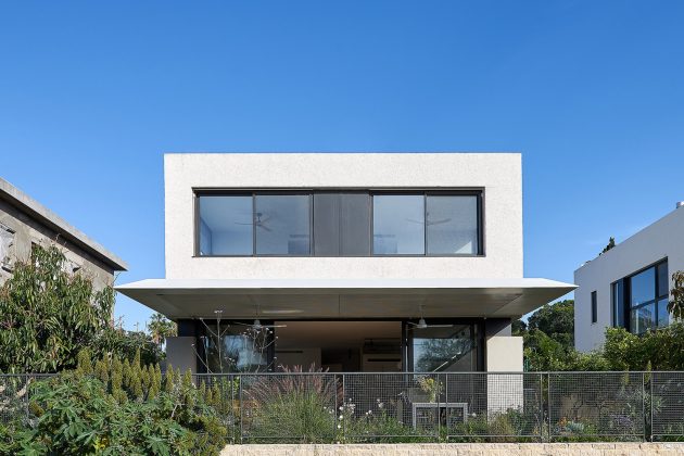 N.Z House No.1 by Daniel Arev Architecture in Ness Ziona, Israel
