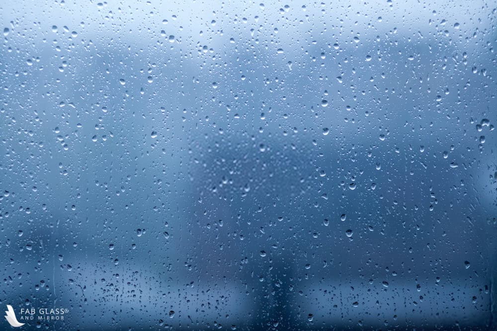 Creative Ideas to Use Glass in Your Home Décor Creative Ideas to Use Glass in Your Home Décor