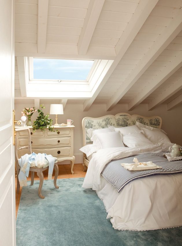 10 Small & Very Cozy Bedrooms