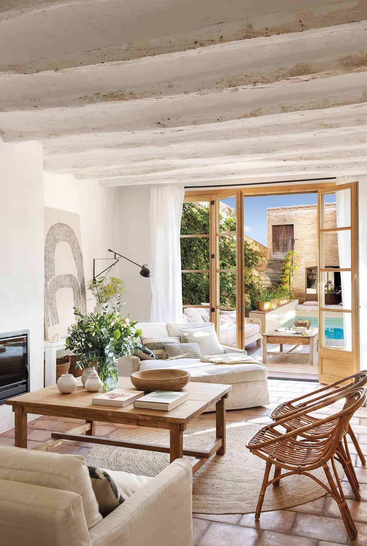 1. AN URBAN OASIS 1. AN URBAN OASIS