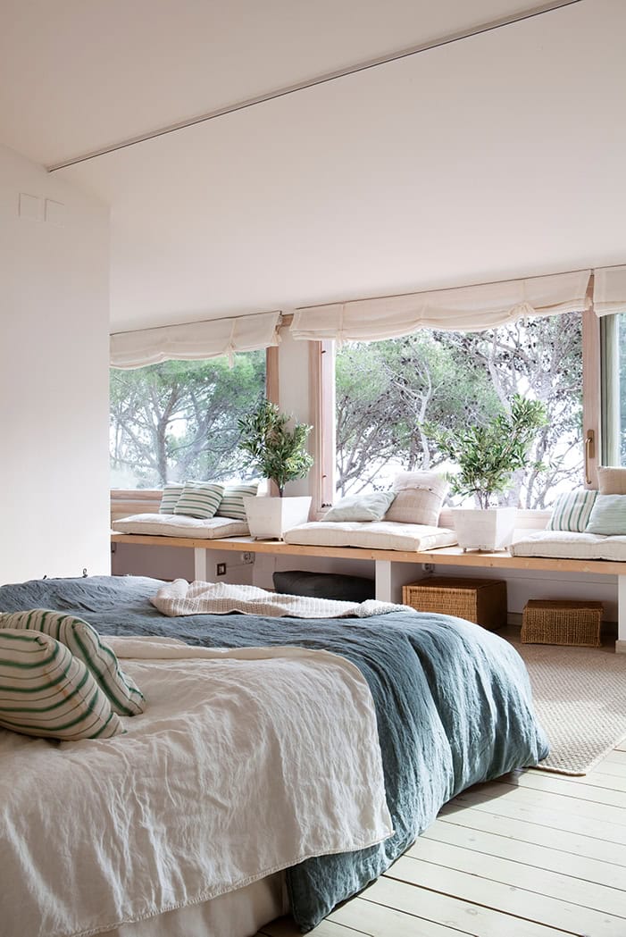 9 Panoramic Windows That Take Advantage of the Views 9 Panoramic Windows That Take Advantage of the Views