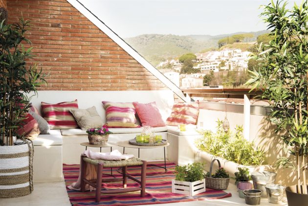 7 Essential Pieces for Small Terraces