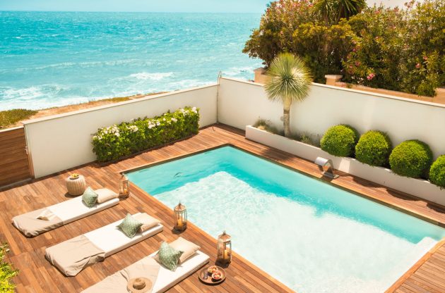 10 Wonderful Pool Houses for This Summer