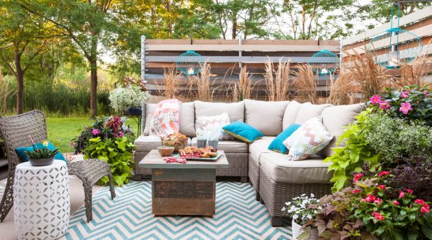 15 Superb Shabby-Chic Patio Designs That Will Inspire You