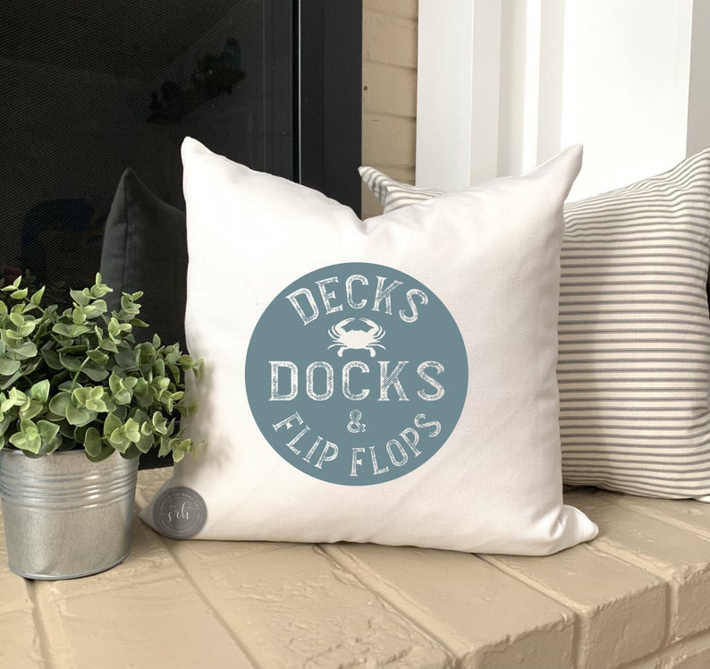 16 Awesome Summer Pillow Designs That Are Perfect For Your Beach House
