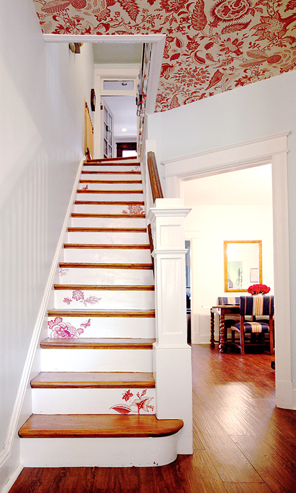 16 Charming Shabby-Chic Staircase Designs For A House Or Loft