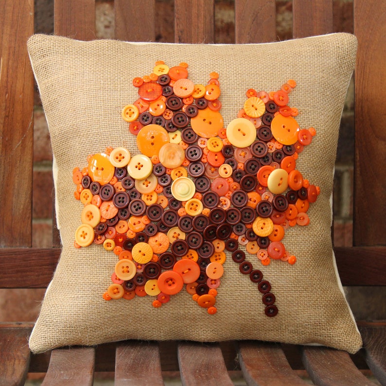 16 Majestic Fall Pillow Designs That Will Beautify Your Home