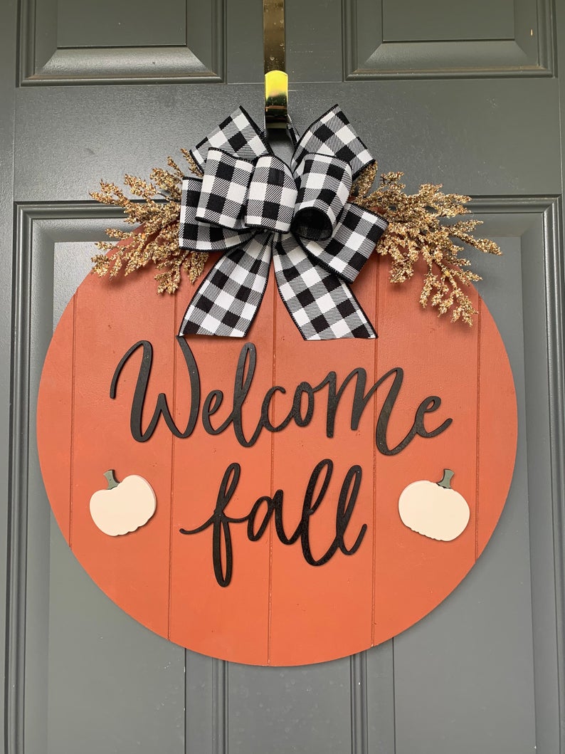 16 Vibrant Fall Wreath Designs For The Upcoming Summer To Fall Transition