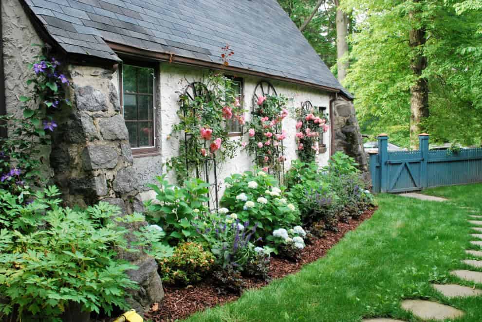 17. Shabby-Chic Landscape 17. Shabby-Chic Landscape