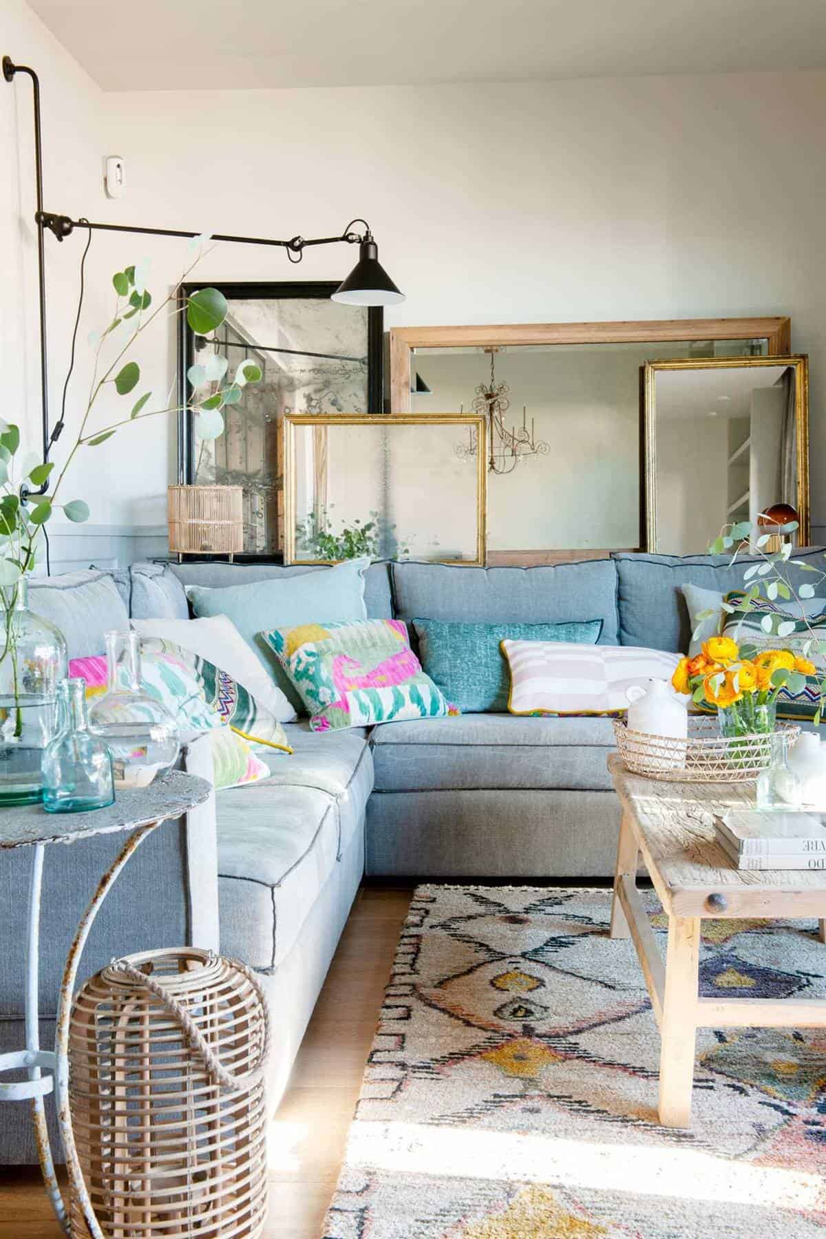 5 Pieces of Furniture to Gain Space in the Living Room 5 Pieces of Furniture to Gain Space in the Living Room