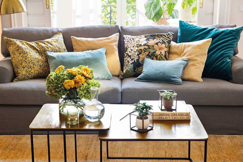 Cushions With Different Trendy Prints Cushions With Different Trendy Prints