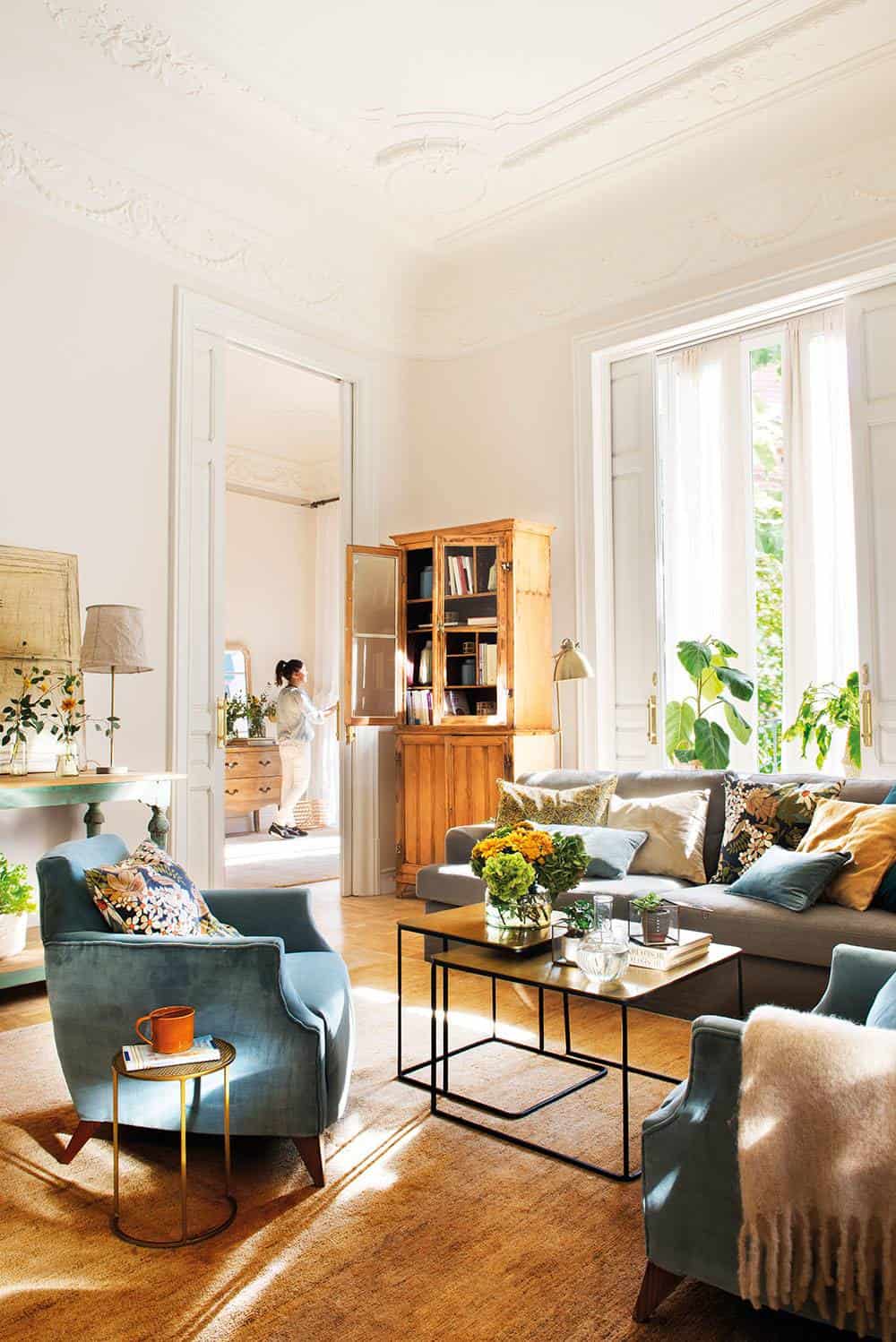 5 Pieces of Furniture to Gain Space in the Living Room 5 Pieces of Furniture to Gain Space in the Living Room