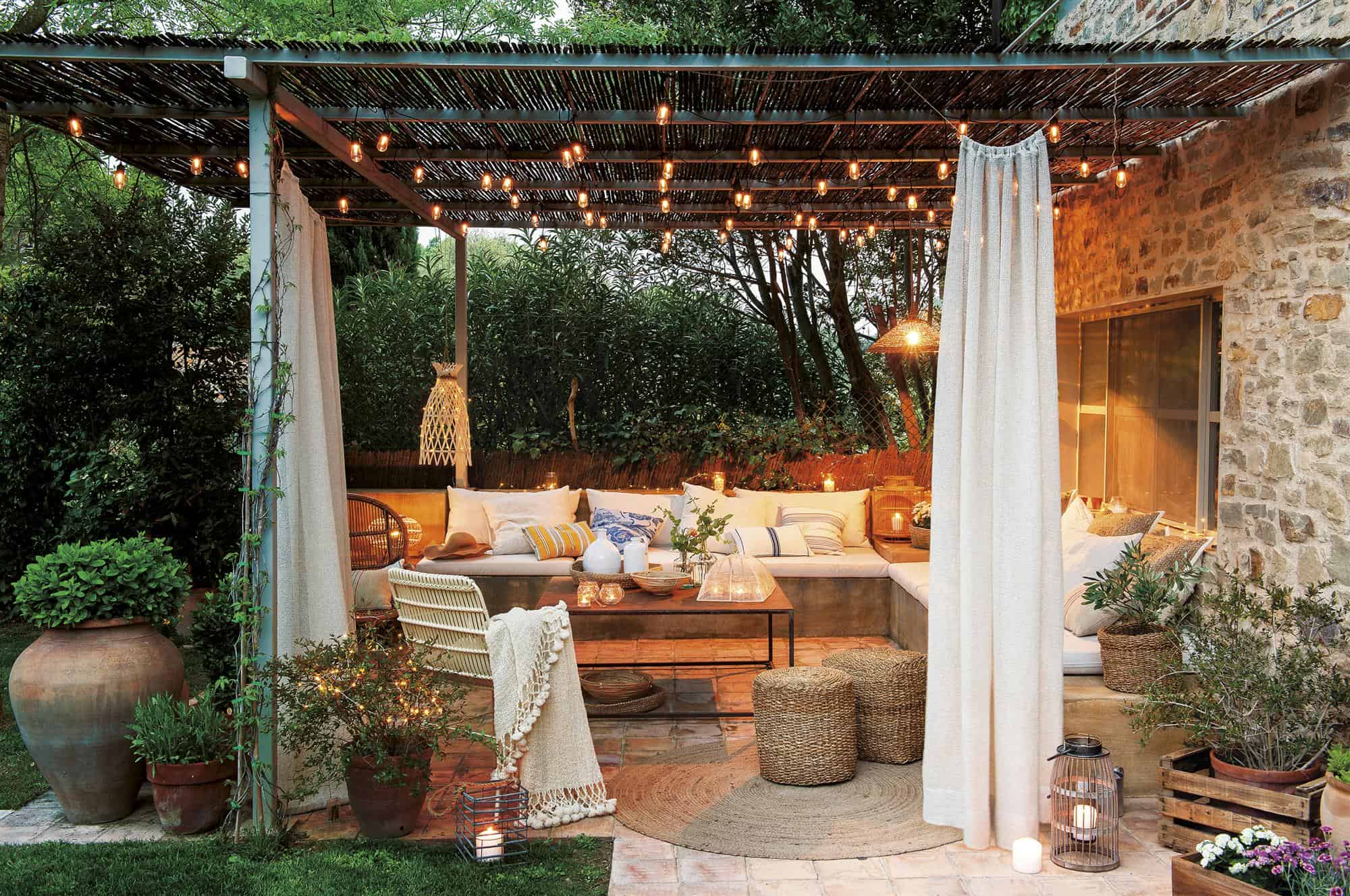 Beautiful Stone House With a Porch, Ancient Trees & Swimming Pool Beautiful Stone House With a Porch, Ancient Trees & Swimming Pool