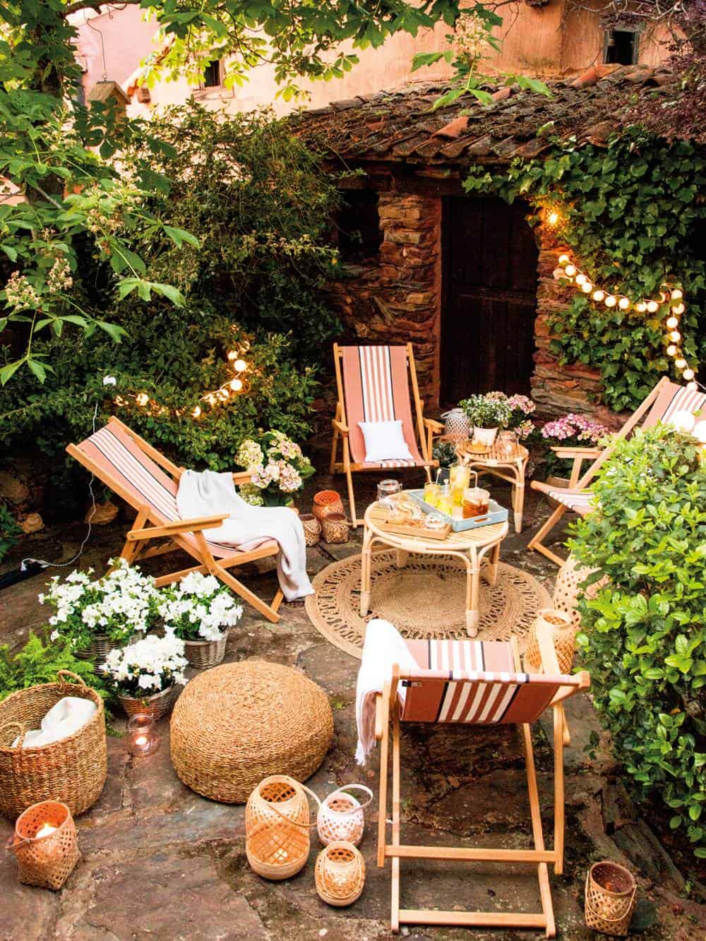 How to Decorate a Small Garden? How to Decorate a Small Garden?