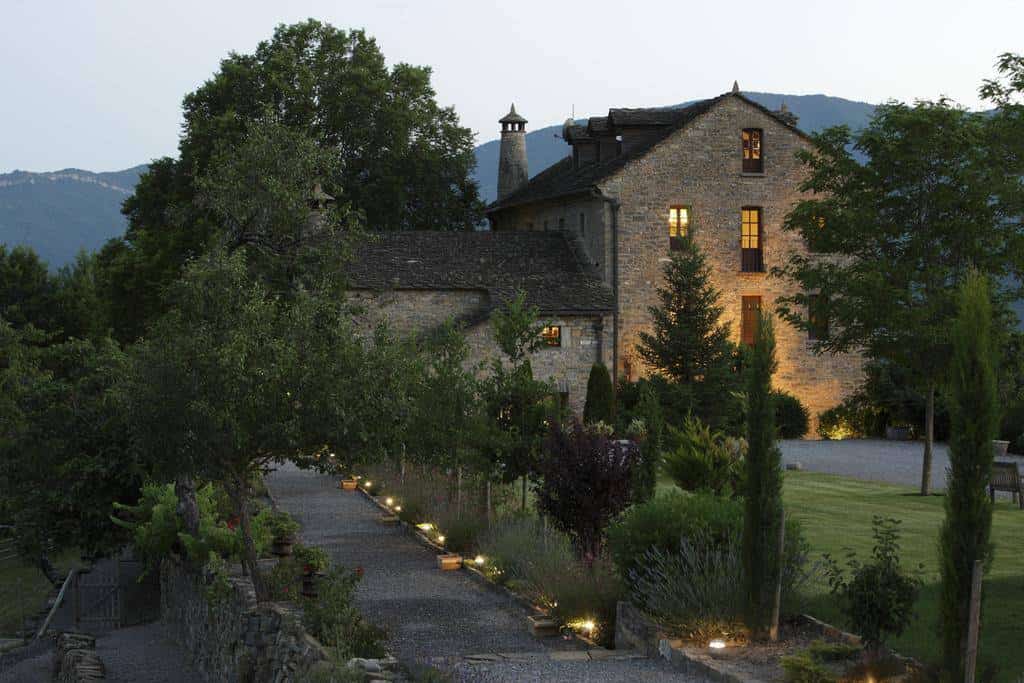 5. HOTEL CASA DE SAN MARTÍN (HUESCA) 5. HOTEL CASA DE SAN MARTÍN (HUESCA)