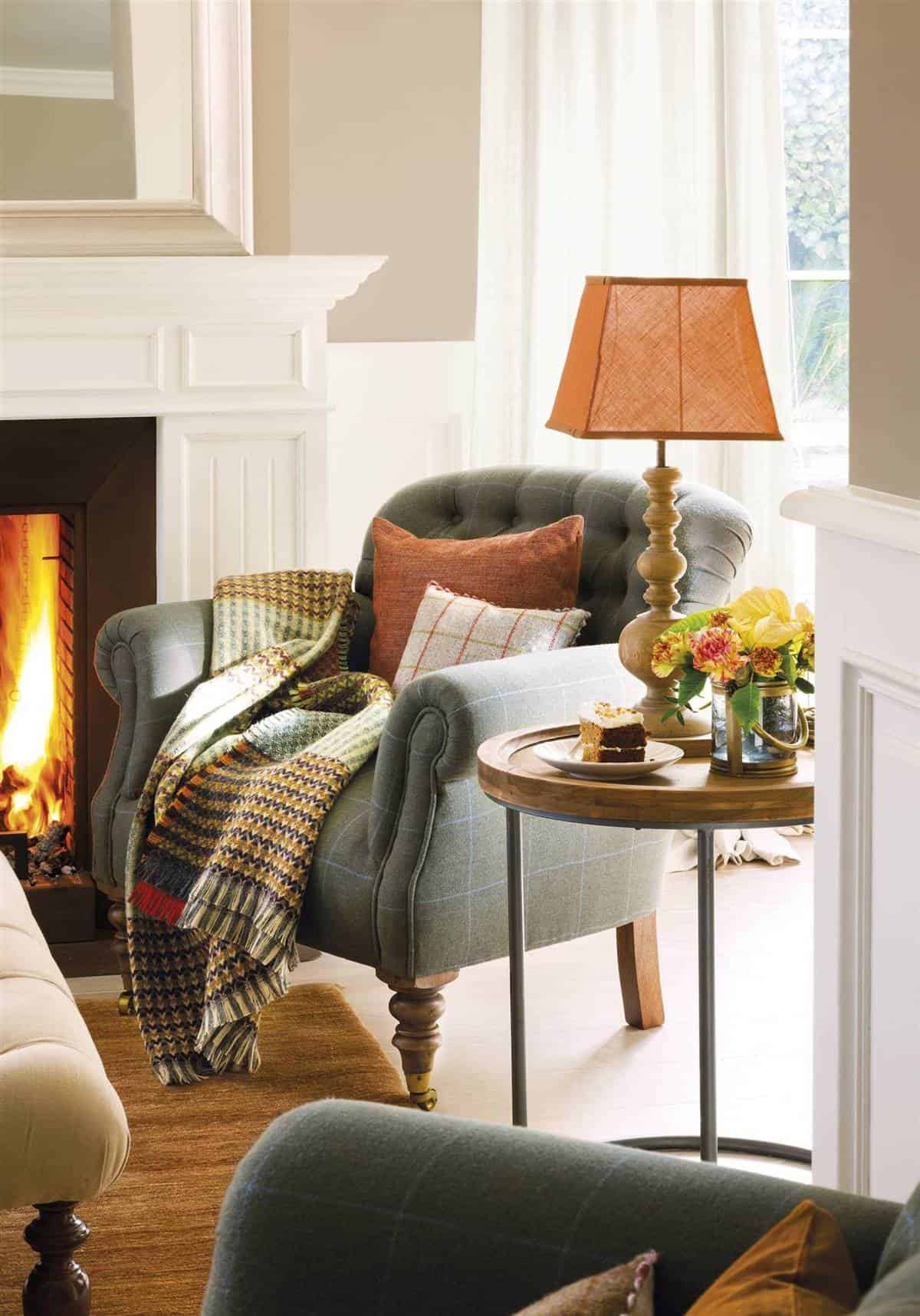 8 Sofa Cushions & Blankets You Should Give Away