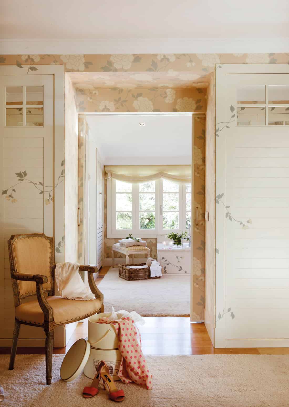 How to Restore Vintage Furniture With Paint How to Restore Vintage Furniture With Paint