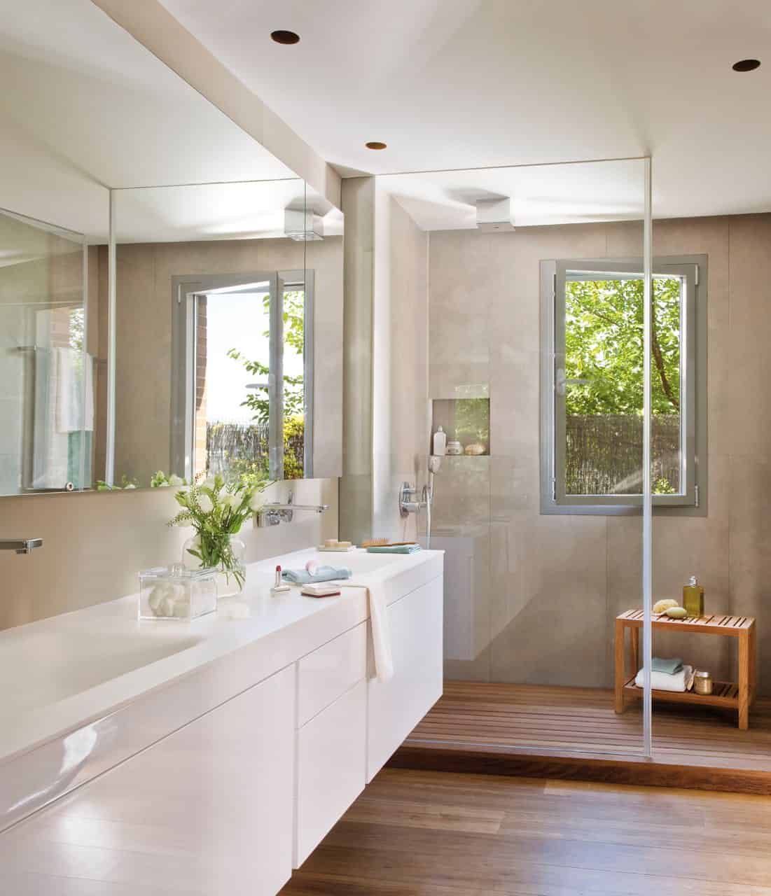 5. WITH NATURAL LIGHT 5. WITH NATURAL LIGHT