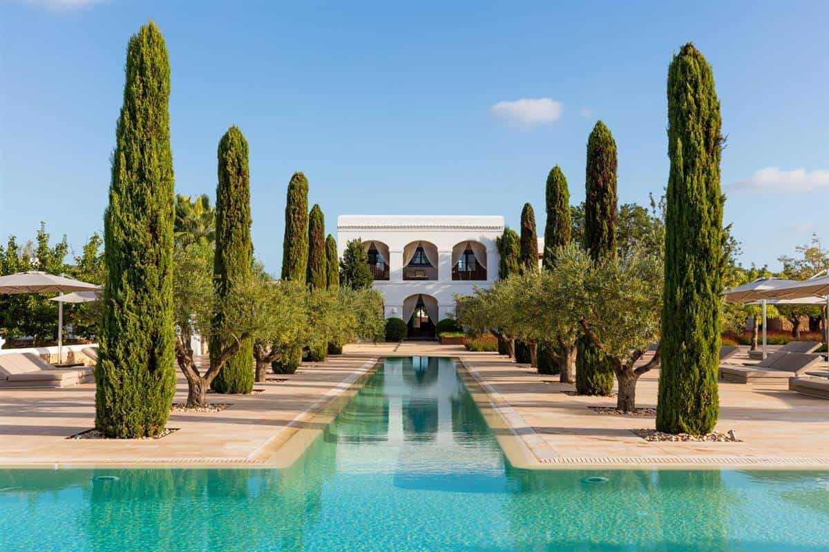 7. HOTEL CA NA XICA (IBIZA) 7. HOTEL CA NA XICA (IBIZA)