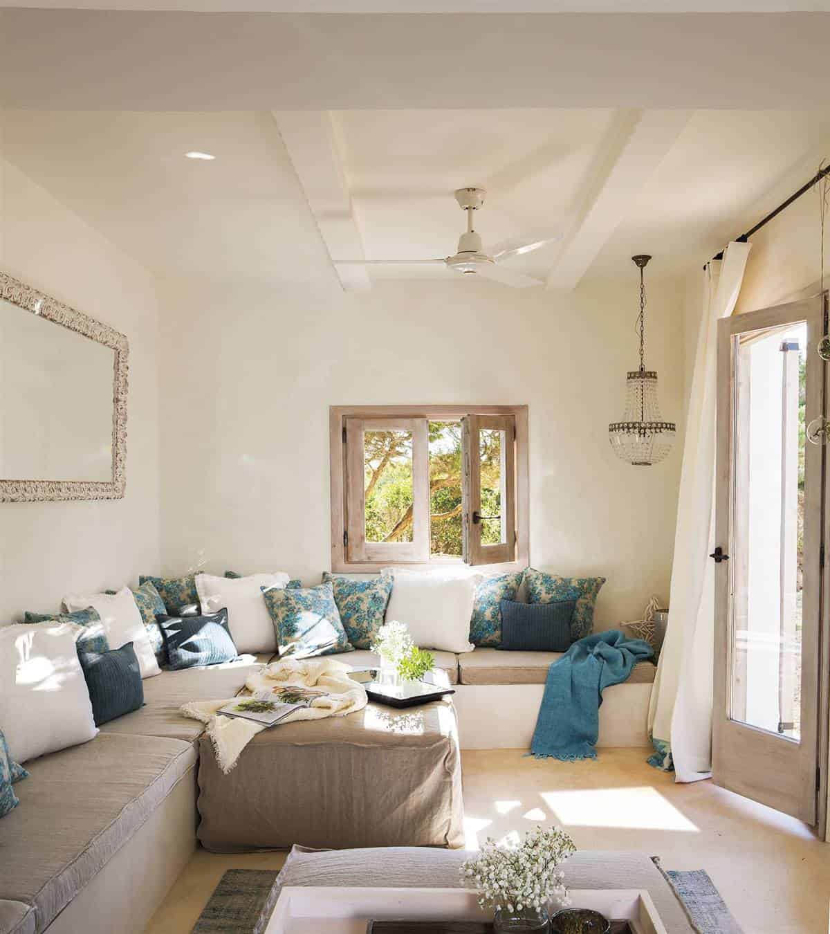 8. A CERTAIN EXOTIC AIR 8. A CERTAIN EXOTIC AIR