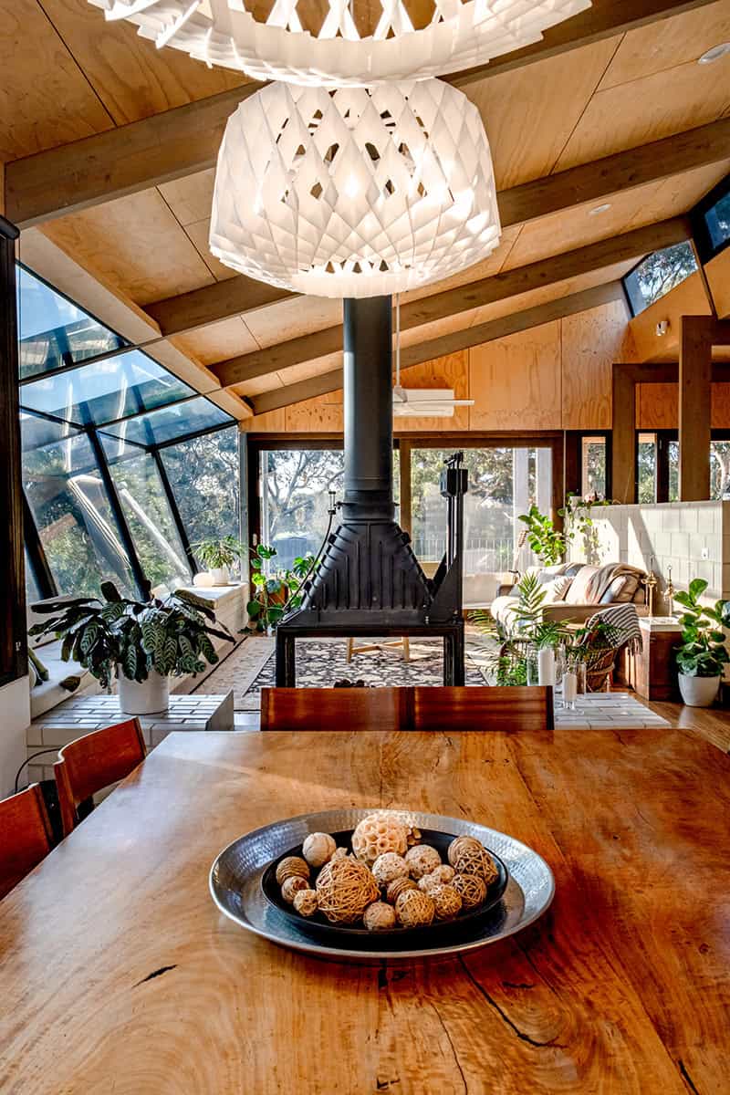 Bellarine Hillside House by Freehand Projects in Victoria, Australia Bellarine Hillside House by Freehand Projects in Victoria, Australia