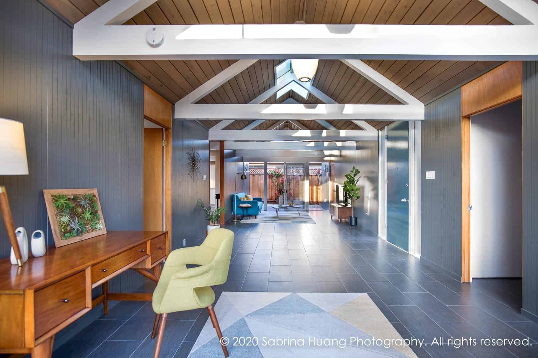 Eichler Remodel by Klopf Architecture: A Modern Revamp on a Smart Budget in Foster City Eichler Remodel by Klopf Architecture: A Modern Revamp on a Smart Budget in Foster City