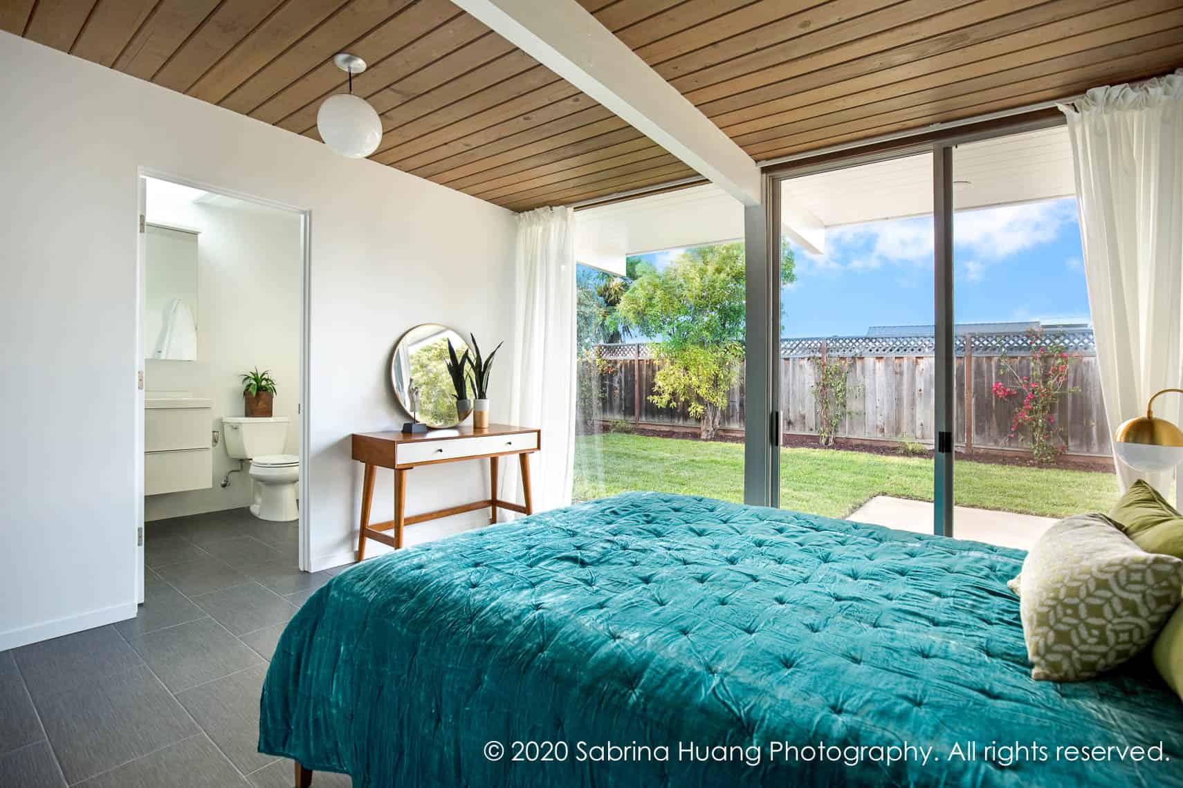 Eichler Remodel by Klopf Architecture: A Modern Revamp on a Smart Budget in Foster City Eichler Remodel by Klopf Architecture: A Modern Revamp on a Smart Budget in Foster City