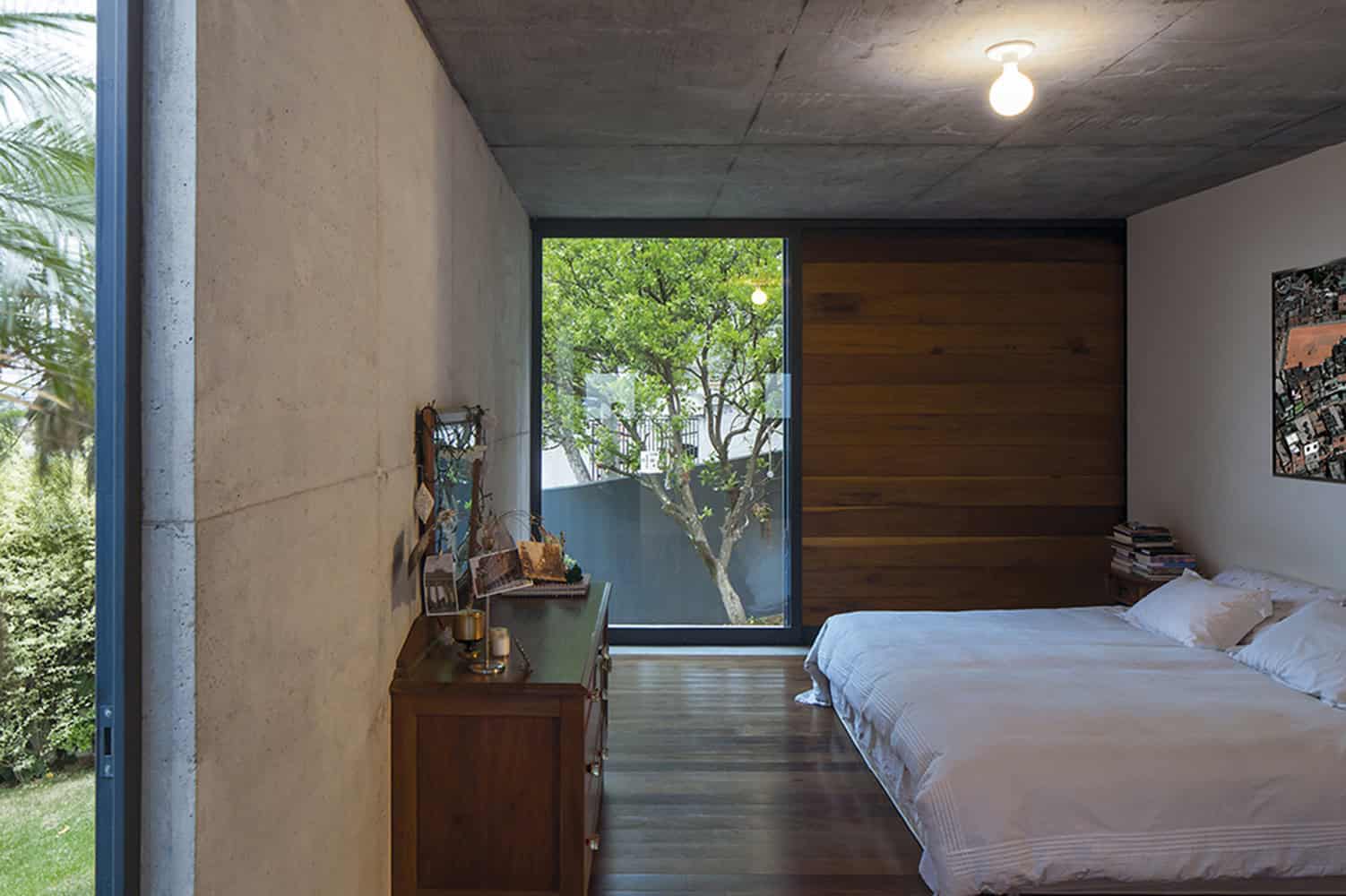 LP House by Metro Arquitetos Associados in Sao Paulo, Brazil LP House by Metro Arquitetos Associados in Sao Paulo, Brazil