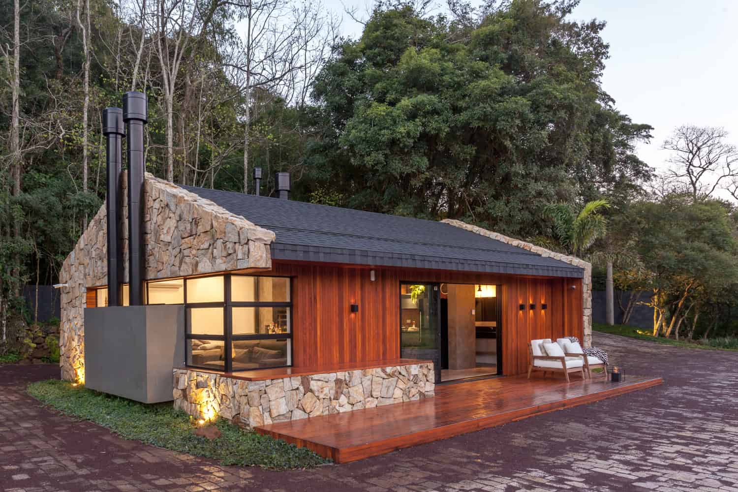 Lake House by Cadi Arquitetura in Imigrante, Brazil Lake House by Cadi Arquitetura in Imigrante, Brazil